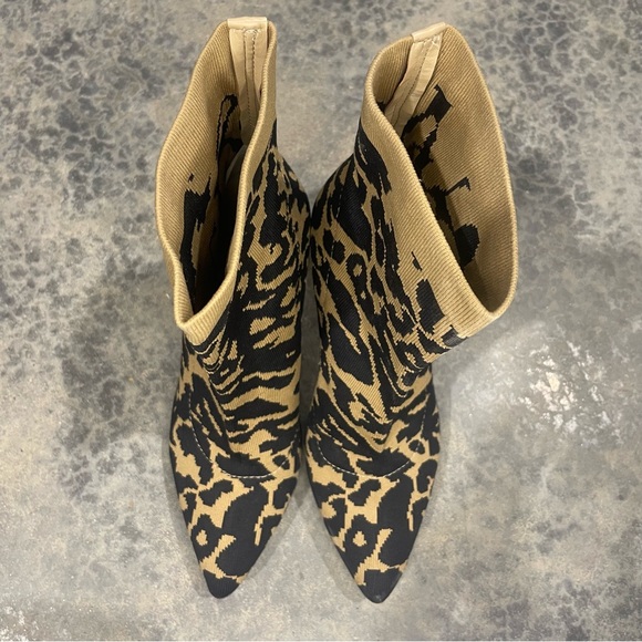 Louise Et Cie- SZ 7 Black Tan Stretch Leopard Animal Print Boot Sock - Picture 2 of 9
